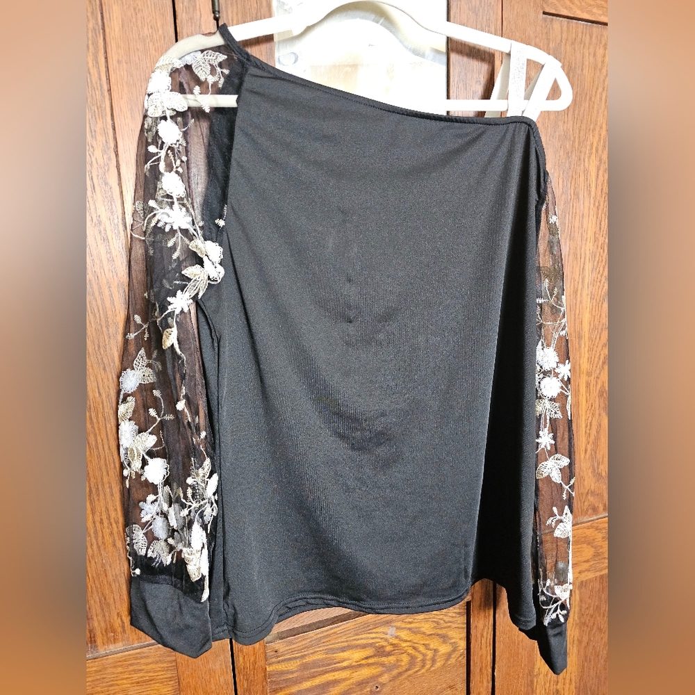 Women's Blouse